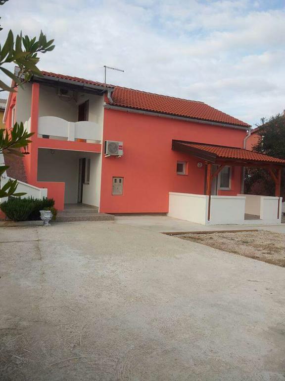 Apartments Marko Vir Bagian luar foto